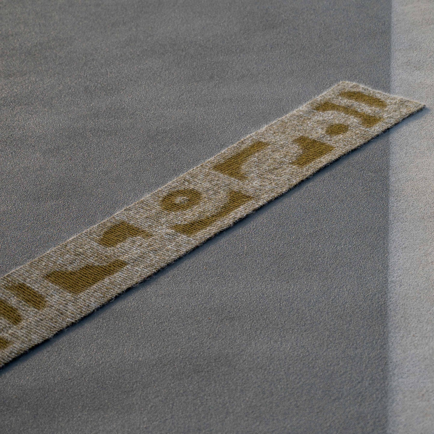 Snip Scarf Knitting Pattern English