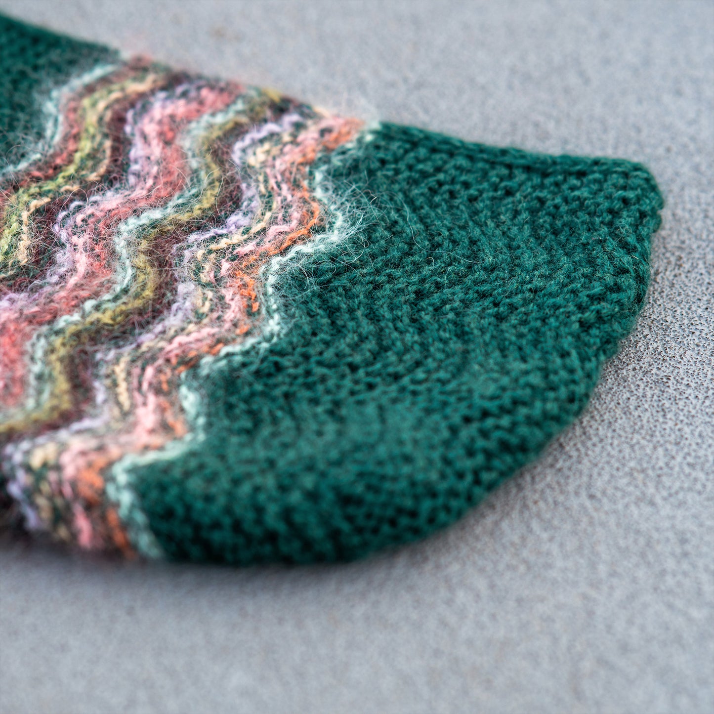 Wavy Balaclava Knitting Pattern English